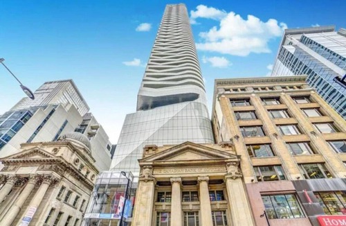 Downtown Toronto Condo | Sun-Filled Trendy Historic Condo with Gym