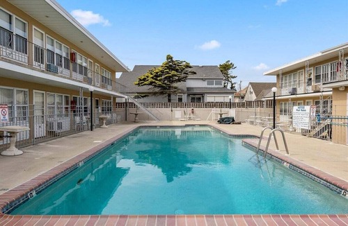 North Wildwood Condo | Sun, Sand &Poolside Fun! Beautiful 1BR Beach Condo