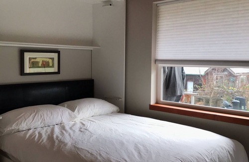 Courtenay House | Sunnyside House- 30mins from Mt. Washington