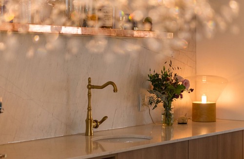 North End House | Sunset View | Spa-Inspired Guest Suite - Halifax Home