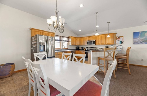Kitty Hawk House | Surf's Up: Semi-Oceanfront, Hot Tub, Awesome Views