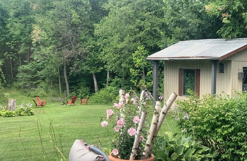 Campbellford House | Sweet Garden Retreat