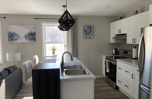 Campbellford Apartment | Sweet Little Suite