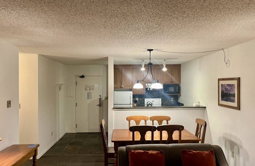 Whistler Village Apartment | Tantalus Boutique Hotel Spacious Whistler Suite
