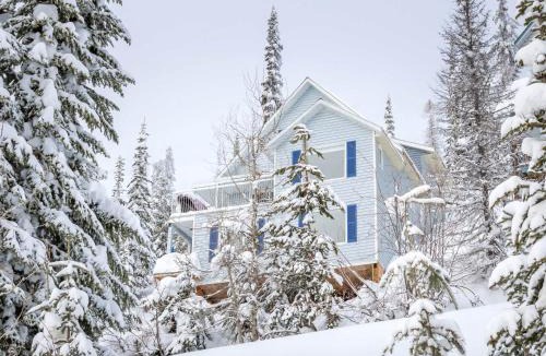 Silver Star Mountain House | The Alpine I No Service Fee's I Ski-in Ski-Out I