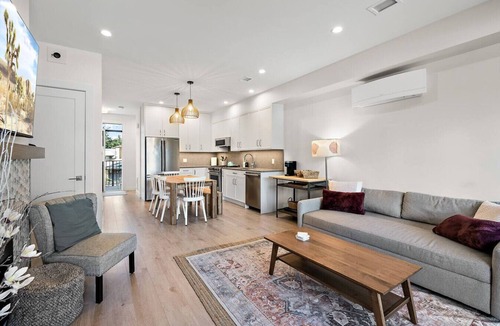 Black Creek Apartment | The Beach House at Saratoga: Oceanfront Escape