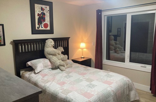 Central Okanagan House | The Beach House Beach Avenue Peachland