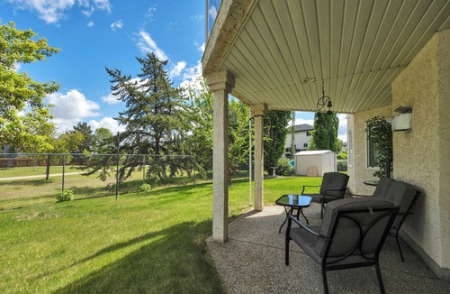 Devon House | The Captain's Landing