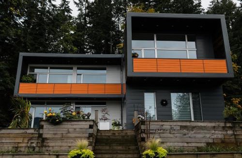 Duncan Apartment | The Cube Cow Bay Suite
