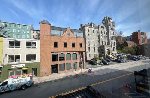 Downtown St. John's Hotel | The Franklin Hotel