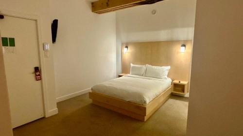 Downtown St. John's Hotel | The Franklin Hotel