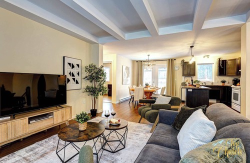 St-Adolphe-d'Howard House | The Freedom, SPA, accessible