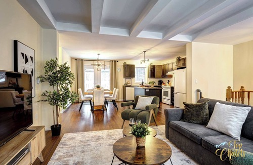 St-Adolphe-d'Howard House | The Freedom, SPA, accessible
