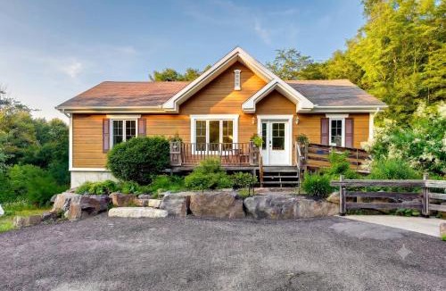 St-Adolphe-d'Howard House | The Freedom SPA mobility-impaired welcomed