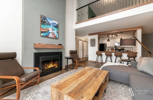 Radium Hot Springs Apartment | The Grand Peak | Pool | Hot Tub | Fireplace | Gym