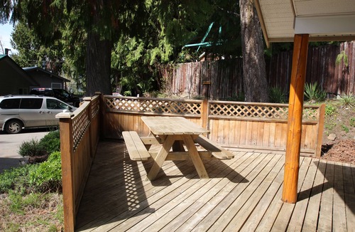 Blind Bay Cabin | The Hideaway Is A Cozy Cabin At Blind Bay Hideaway On Beautiful Sunny Shuswap