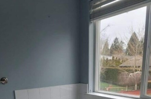 North Cowichan House | The Hilton House - Bright sunny, 3 bedroom home.