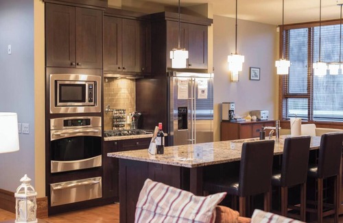 Fernie Condo | The Historic 901 Penthouse | Private Hot Tub