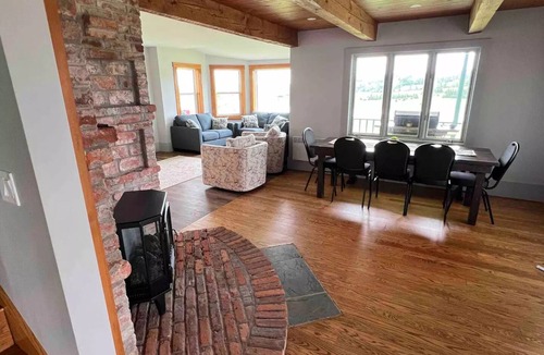 Clinton House | The House at Clinton Hills Lodge