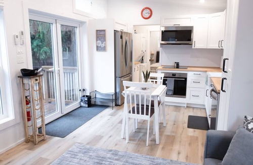 Fraser Valley Regional District House | The Käbin | Cozy 2BR Cabin