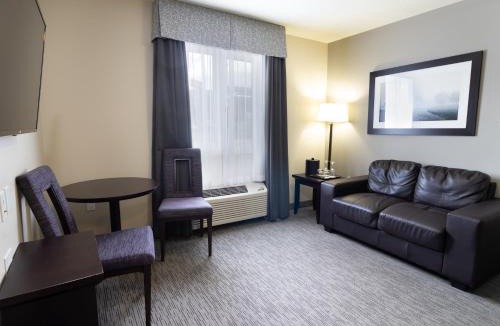 Blairmore Hotel | The Kanata by BCMInns Blairmore