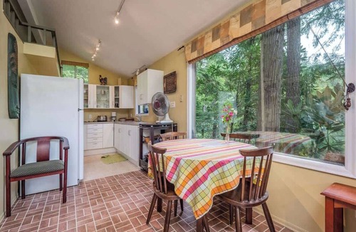 Egmont Cabin | The Lakeside Cottage