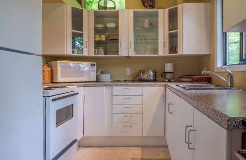 Egmont Cabin | The Lakeside Cottage
