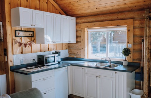 Red Deer River Crossing Cabin | The Lodge at Panther River