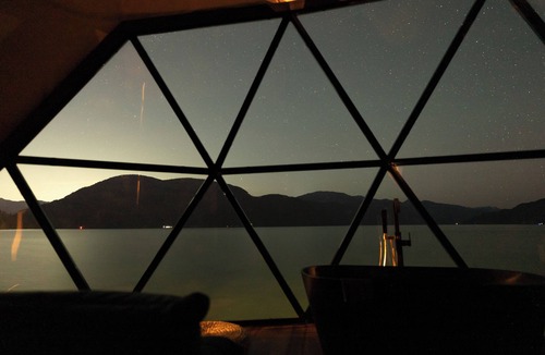 Harrison Hot Springs Cabin | "The Lodge on Harrison Lake" Geodome