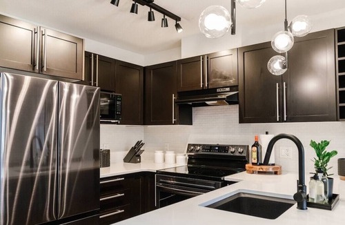 North End Condo | The Manhattan - Downtown