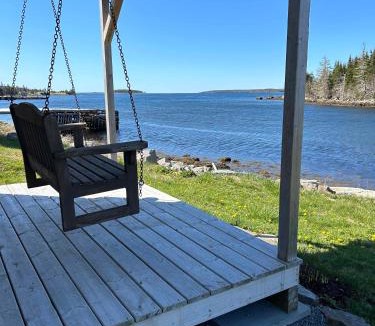 Port Dufferin Hotel | The Marmalade Motel