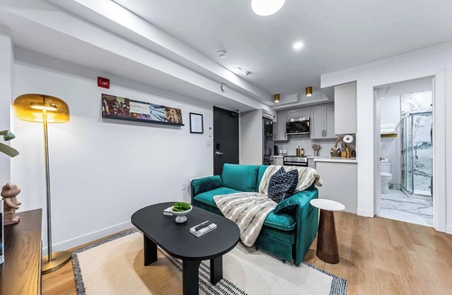 Grange Park Hotel | The Mccaul Basement Stay Near Chinatown