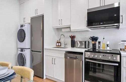 Grange Park Hotel | The McCaul Group Suite Near Baldwin Village