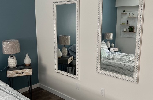 Merritt House | The Merritt Hide-A-Way is a great for couples to rest & refresh while traveling