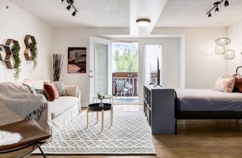 Canmore House | The Most Perfect Stay in Canmore with Mountain View