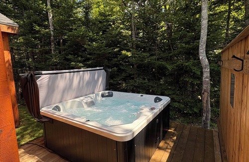 Halifax County Cottage | The Pine, Lawrencetown