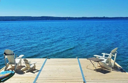 Colpoys Bay House | The Rich-Haven Waterfront Country House