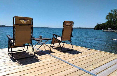 Colpoys Bay House | The Rich-Haven Waterfront Country House