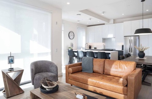 Revelstoke Condo | The Ridge - 3 Bedroom Condo|Roof Top Hot Tub