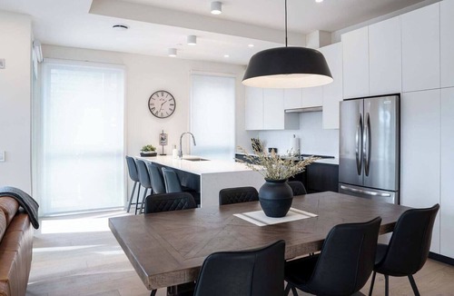 Revelstoke Condo | The Ridge - 3 Bedroom Condo|Roof Top Hot Tub