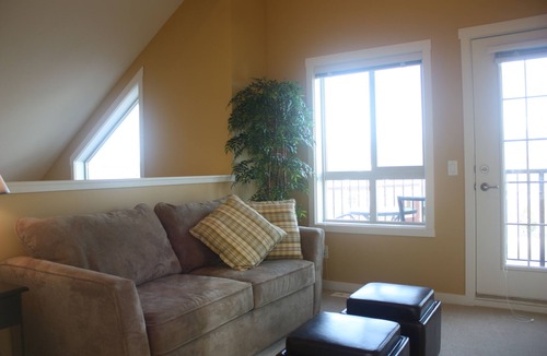 Central Okanagan Cottage | The Ridge Cottage - La Casa Cottage Resort, Kelowna, British Columbia