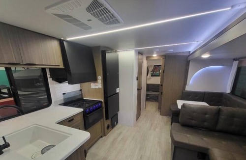 Rocky Mountain House House | The Salem RV Rental - Spacious, family-friendly RV getaway with all essentials included for a comfortable camping stay