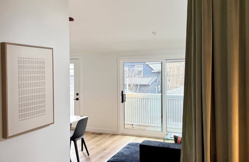 Bridgeland Apartment | The Silver Hut - Bridgeland