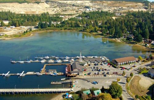 Sechelt Hotel | The Spot at Porpoise Bay