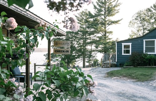 Havelock-Belmont-Methuen Ski Chalet | The Trace at Oak Lake - Chalet #16