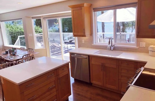 Youbou House | The Ultimate Lakefront Property on Pristine Cowichan Lake!