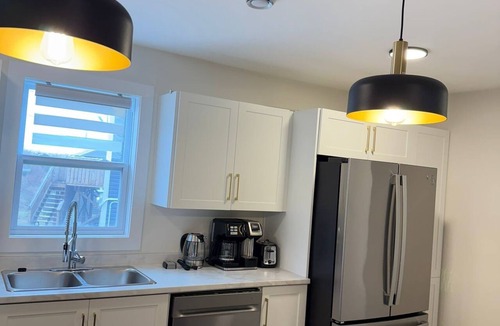 Terra Nova Apartment | Three Bedroom cozy apartment with patio