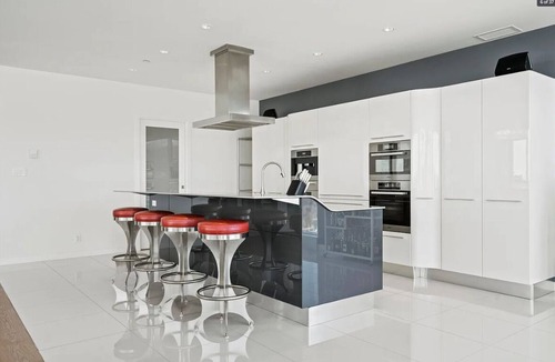 Coal Harbour Apartment | Three Harbour Green - The Most Prestigious Oceanfront Home in Coal Harbour