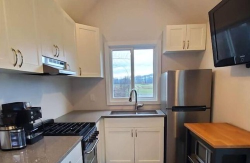 Hatzic House | Tina the Tiny House