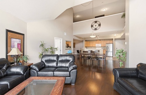 North End Condo | Top Floor Condo with Lake View and Loft in Downtown Kelowna